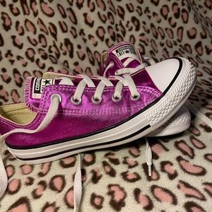 converse chuck taylor all star magenta metallic low top women size 5